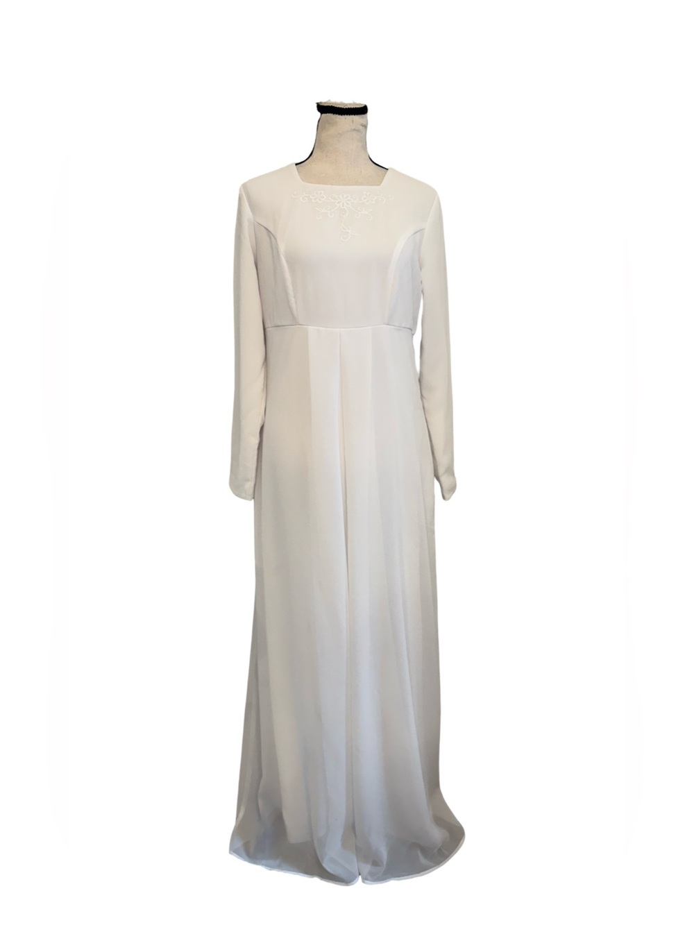 Vintage Jody California White Embroidered Maxi Dress Pockets Size 6